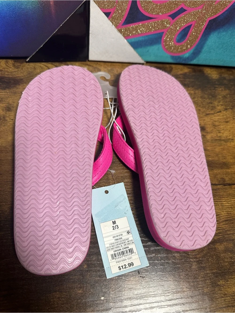 NEW Cat & Jack Girls' Ava Slip-On Thong Sandals Size Medium